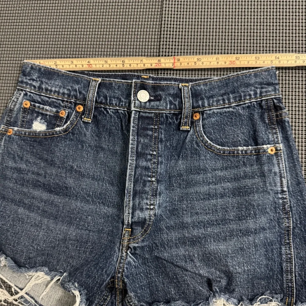 Gap Denim Cheeky Short High Rise Dark Wash Button Fly Frayed Hem Size 27 4R